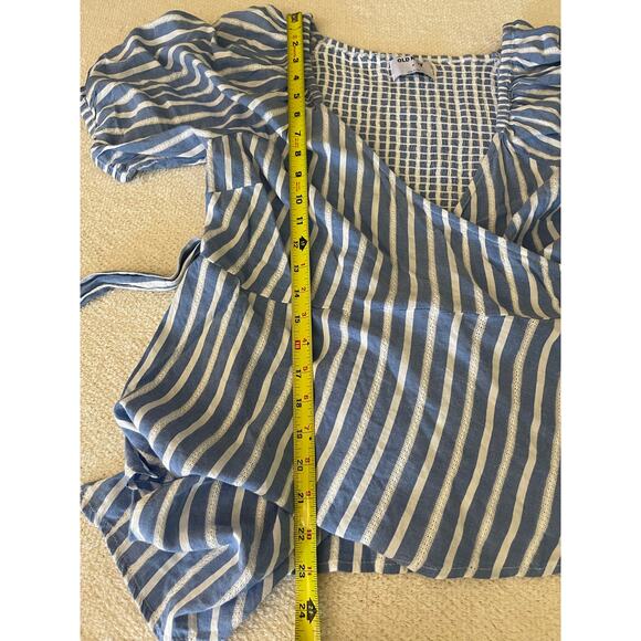 Old Navy Women's Striped Wrap Baby Doll Top Blue M Cottage Pastoral Feminine - Picture 13 of 15